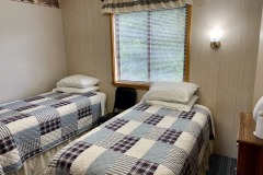 Cabin 11 two twins bedroom