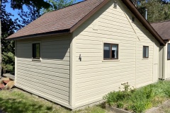 Cabin 4 back