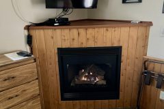 Cabin 5 gas fireplace