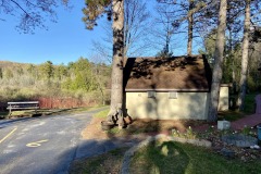 Cabin 6 exterior view