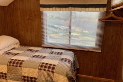 Cabin 6 two twins room view