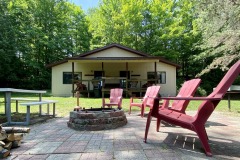 Cabin 7 & 8 firepit area